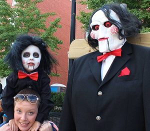 scare-in-the-square-silver-6-media-entry